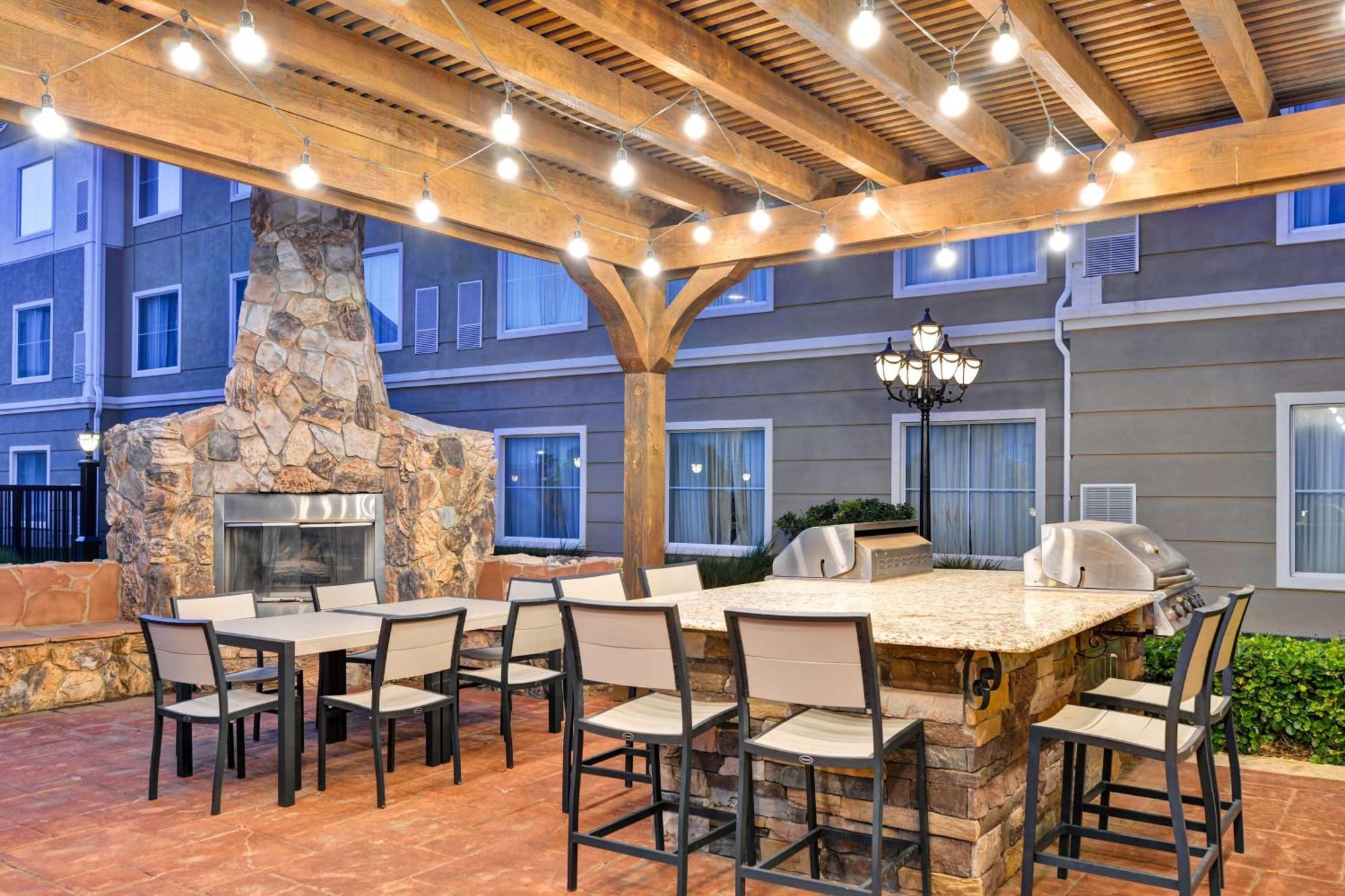 Homewood Suites By Hilton Amarillo Exteriör bild